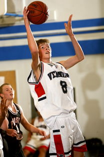 leyu乐鱼体育综合-CBA赛季最具影响力球员之争,cba赛季最佳阵容